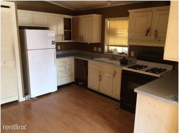 3651 Austin Rd - Photo 2 of 4