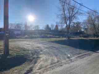 105 Stevens Ave - Photo 2 of 21