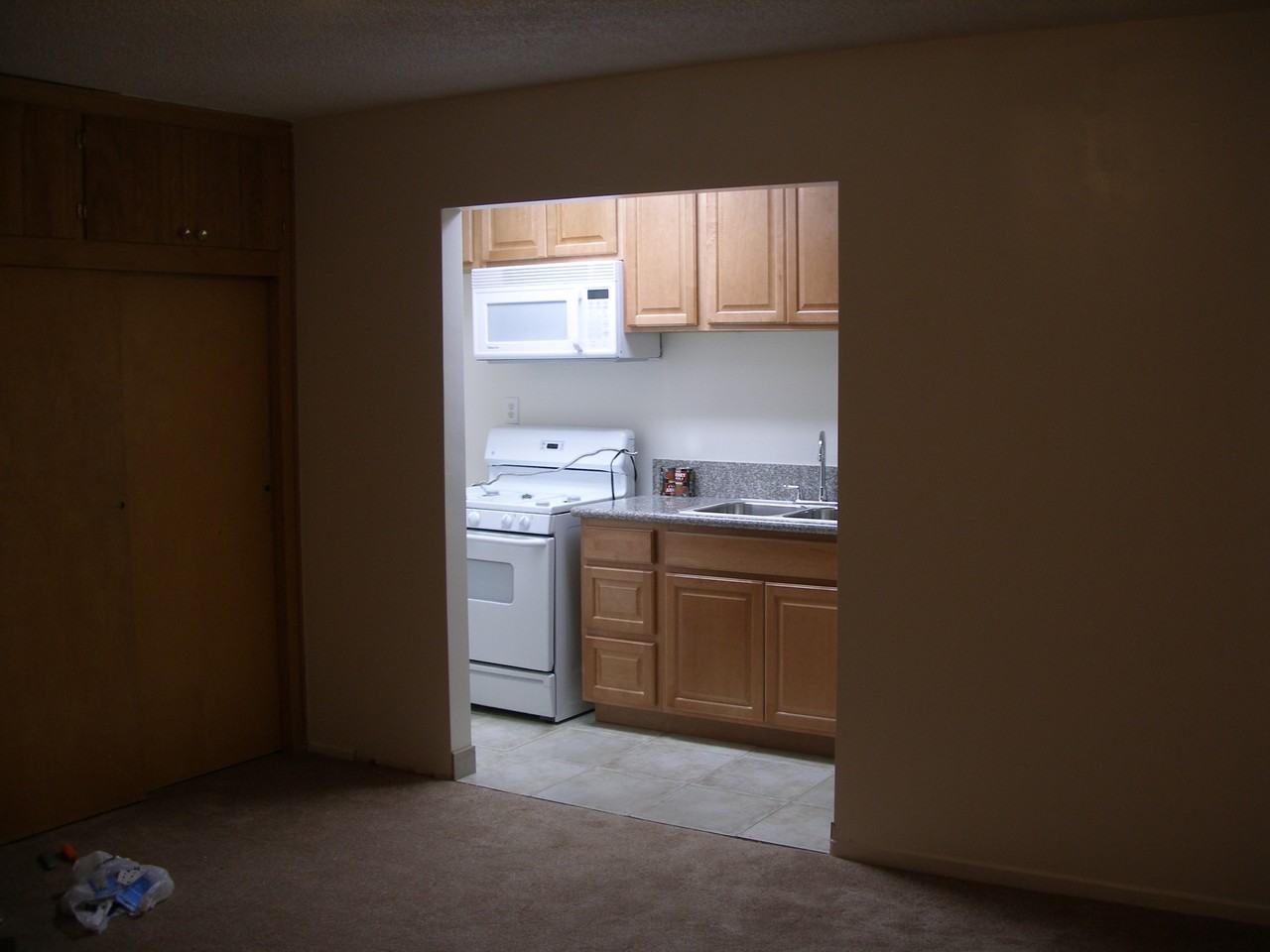 661 Patricia Street - Photo 7 of 14