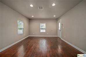 212 E Bryce - Photo 2 of 11