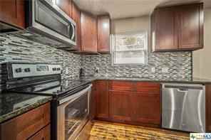 212 E Bryce - Photo 3 of 11