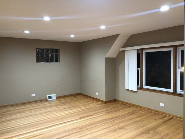 6200 Kilbourn #2 - Photo 2 of 11