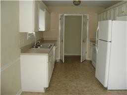 106 106 Canna Drive - Photo 3 of 6