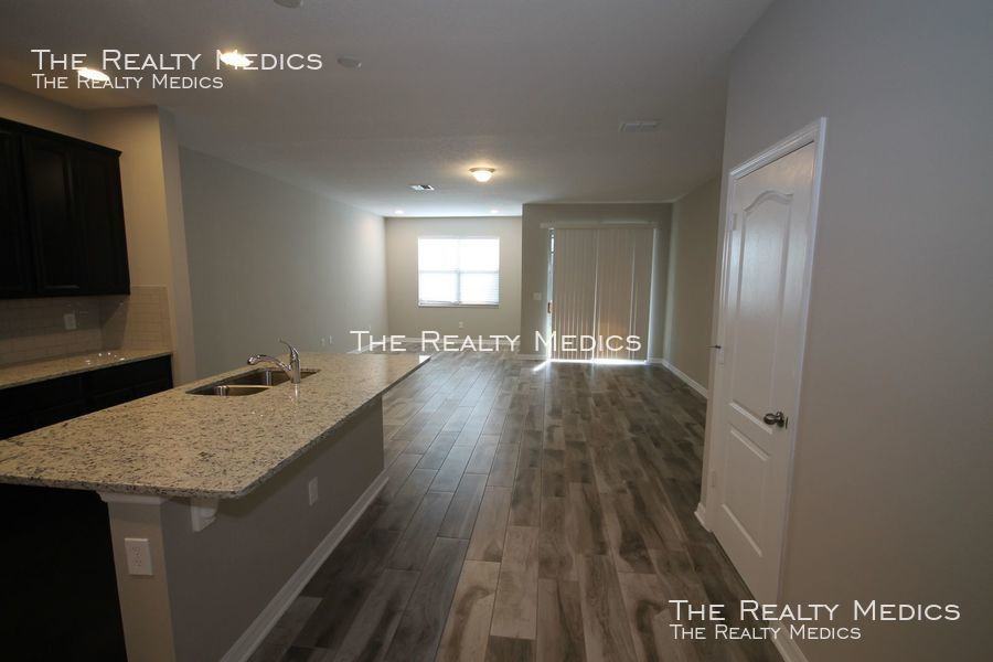 12072 White Wave Point - Photo 3 of 19