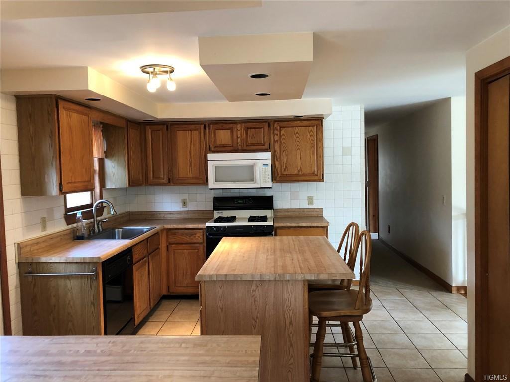 5 Mallon Lane - Photo 3 of 24