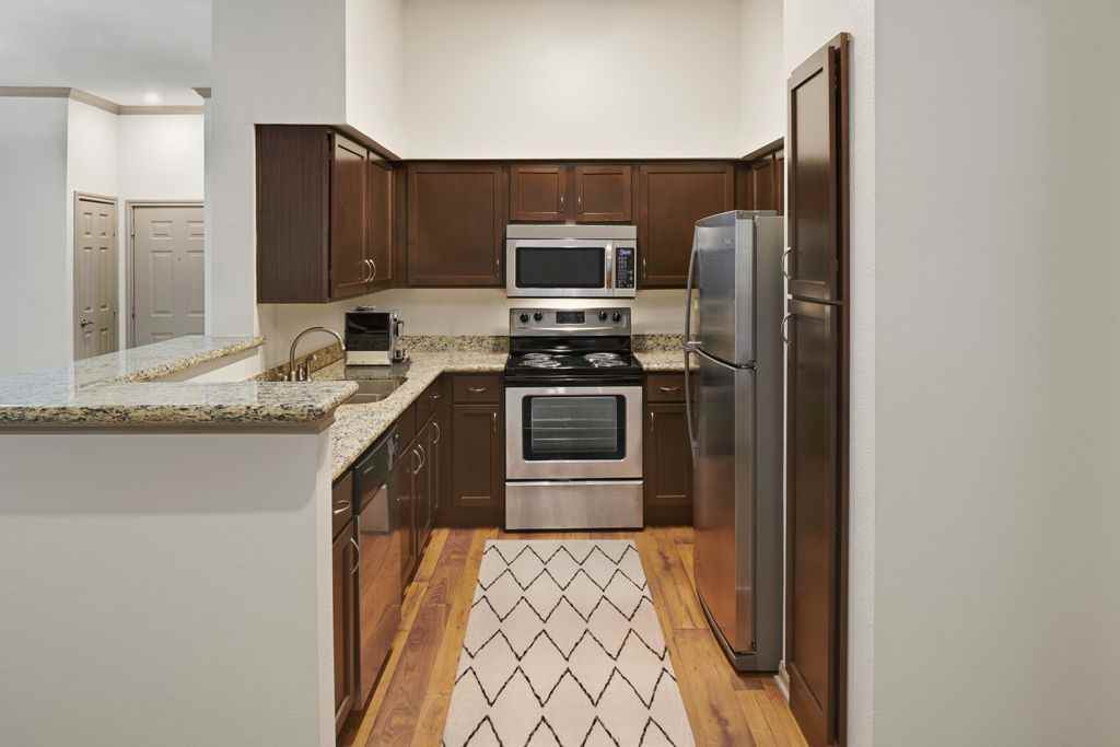 Camden Greenway - Photo 3 of 35