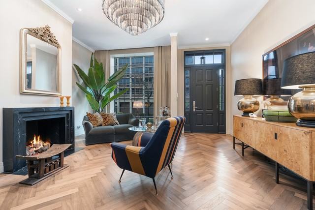 55 W Schiller St - Photo 2 of 50