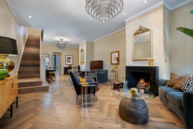 55 W Schiller St - Photo 3 of 50