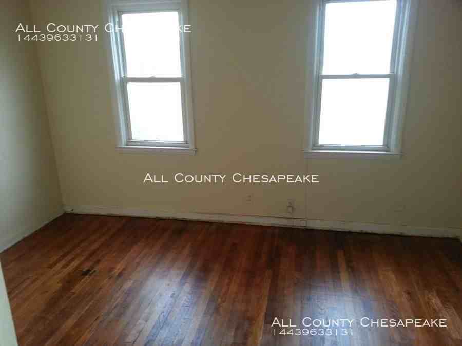 4816 Cordelia Ave - Photo 3 of 6