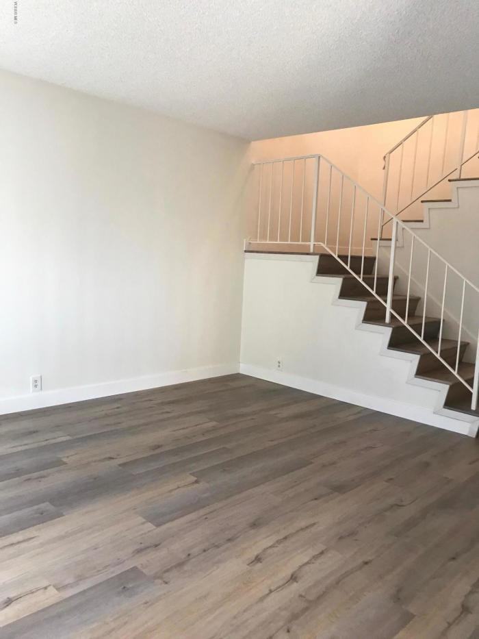 1752 Orinda Court - Photo 3 of 14