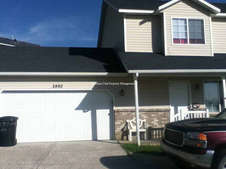 2892 N 400 E - Photo 2 of 23