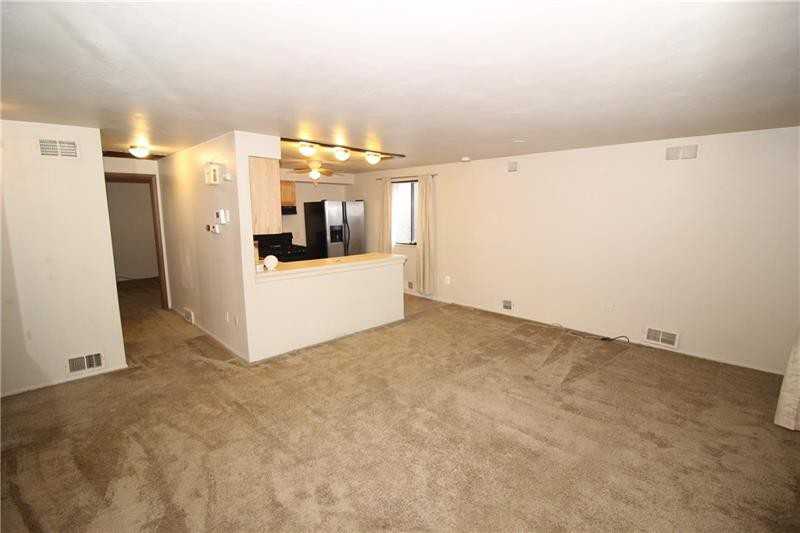 1868 Main St - Photo 3 of 16