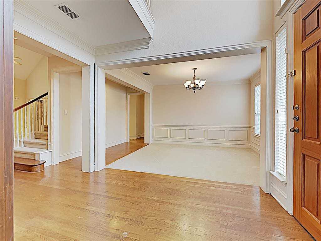 611 Williams Drive - Photo 2 of 14