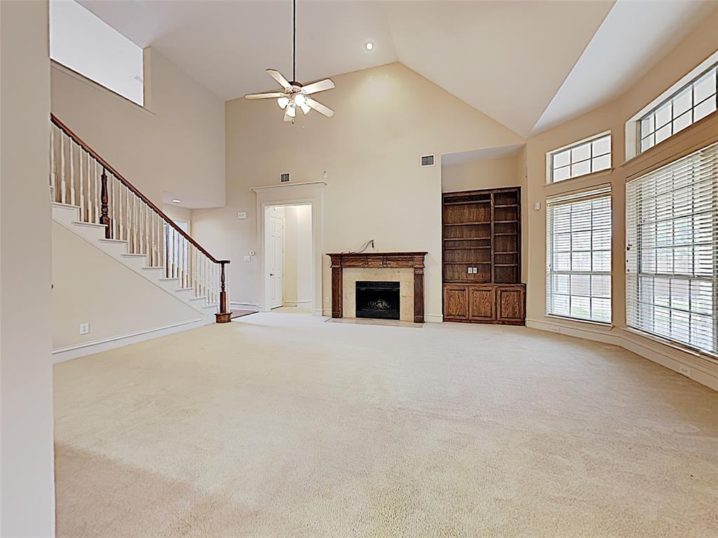 611 Williams Drive - Photo 3 of 14