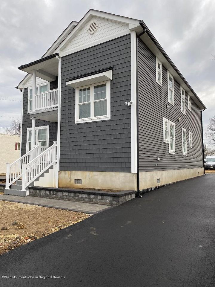 285 Church Street - Photo 2 of 5