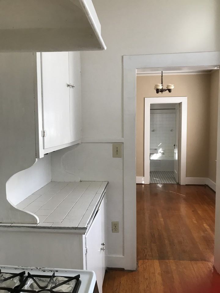 833 N 8th St #3 - Photo 2 of 9