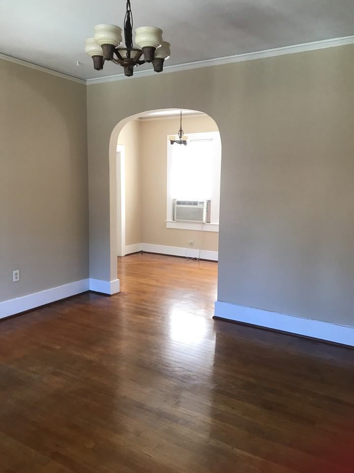 833 N 8th St #3 - Photo 3 of 9