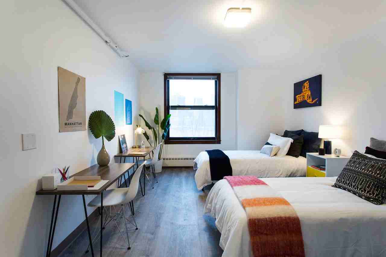 97 Columbia Heights - Photo 3 of 11