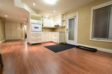 8 Peel Street 4 Barrie On L4m 3k8 1 Bedroom Apartment For