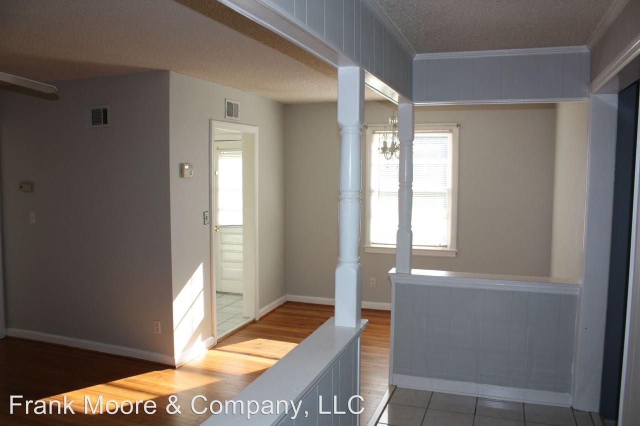 1851 Speir St - Photo 3 of 25