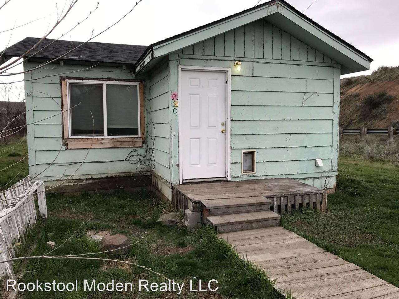 220 Doty - Photo 2 of 20
