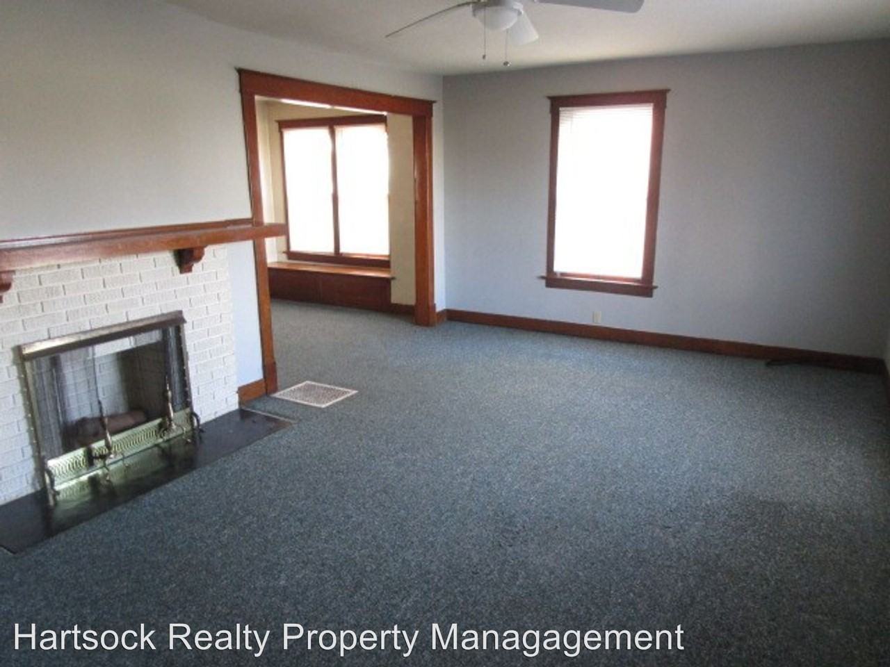 919 1/2 Leland Ave - Photo 2 of 11