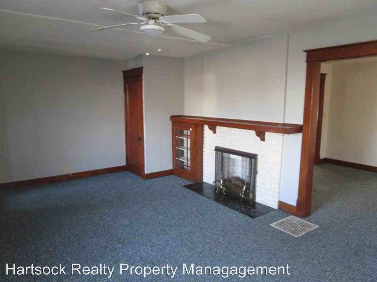 919 1/2 Leland Ave - Photo 3 of 11