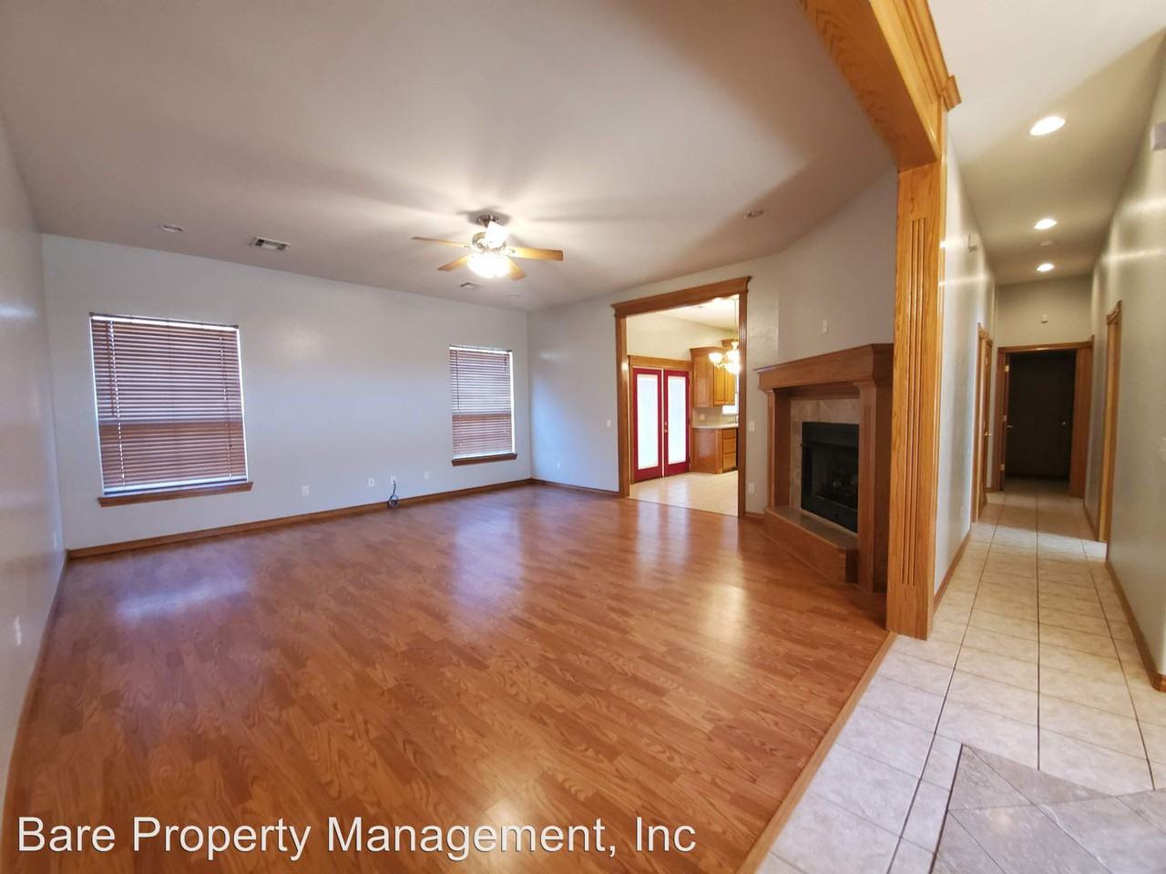 1101 Brookshire Court - Photo 3 of 17