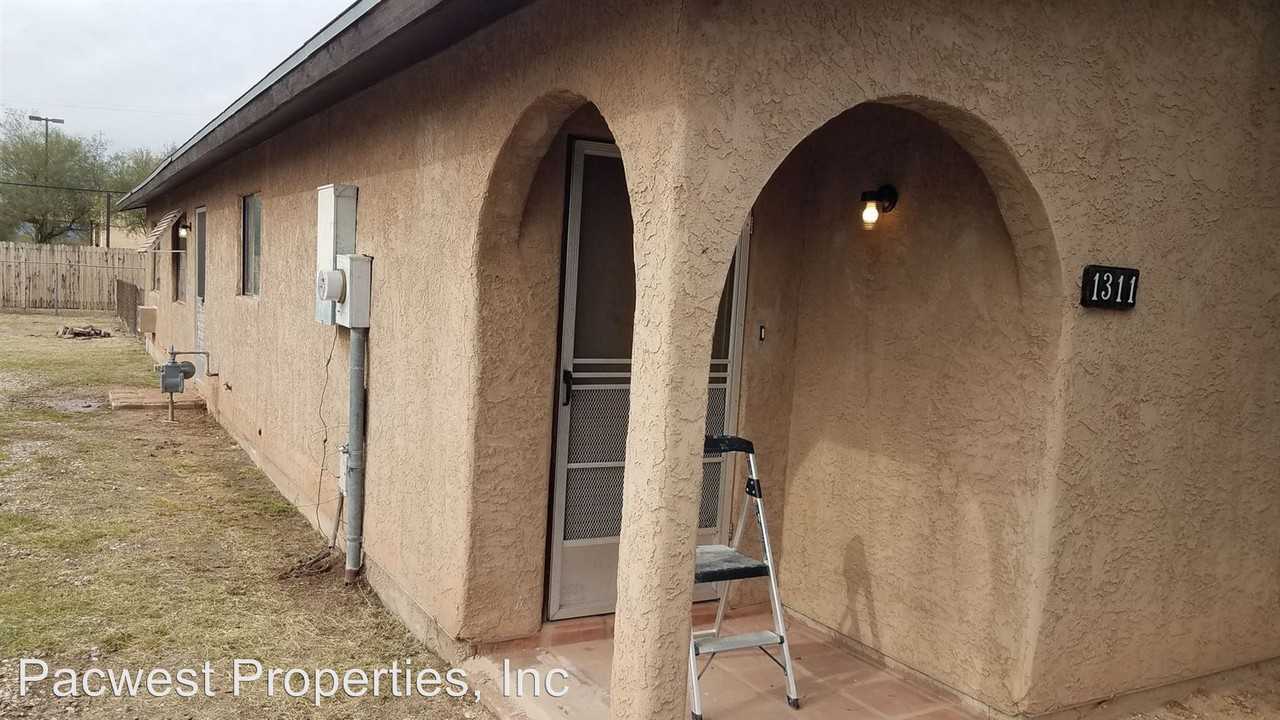 1305 West Prince Rd - Photo 3 of 9