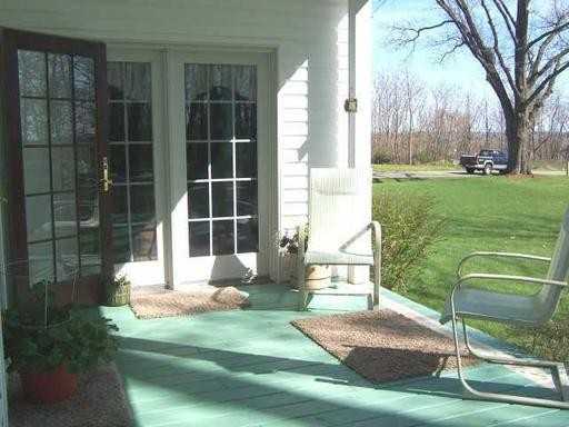 3737 Apple Valley Dr - Photo 3 of 8