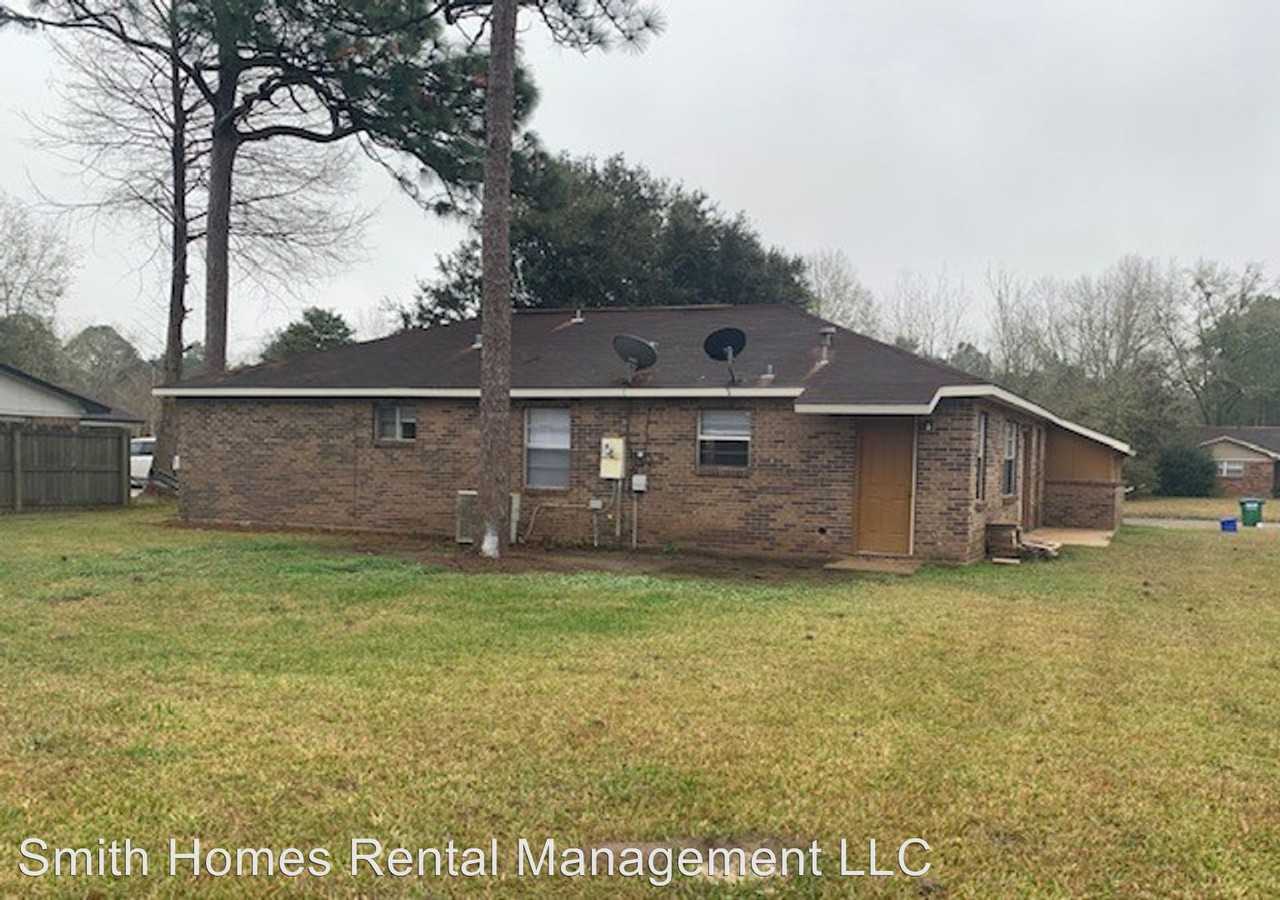 2324 Heritage Dr. - Photo 2 of 11