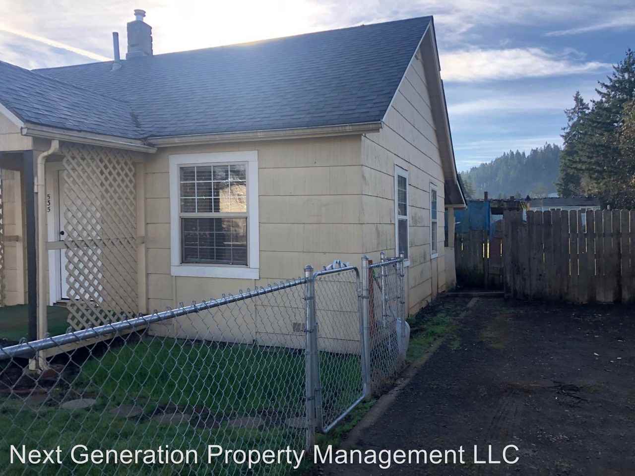 535 W. Oregon Ave - Photo 2 of 27