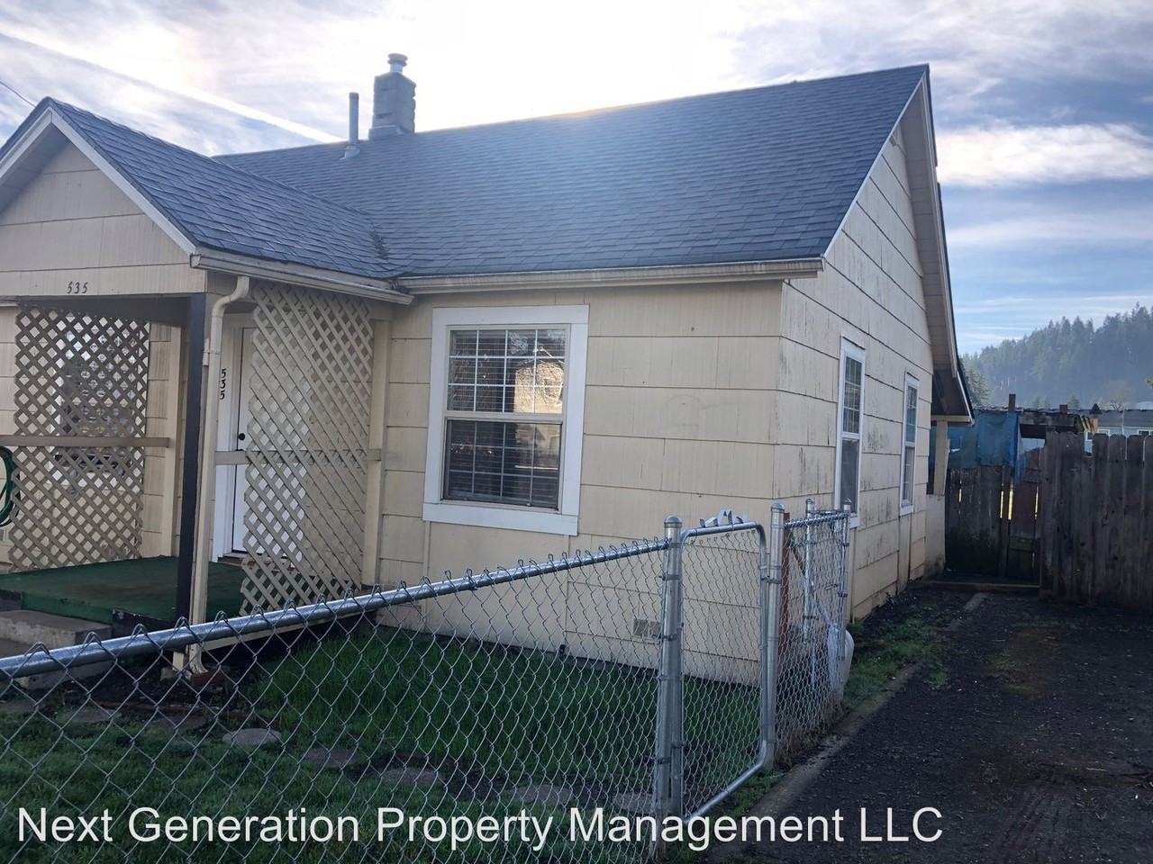 535 W. Oregon Ave - Photo 3 of 27