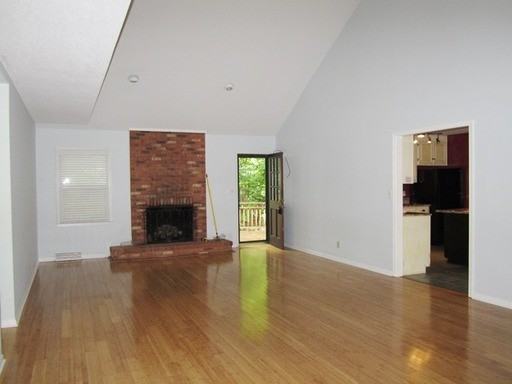 602 Beckwith Dr - Photo 3 of 18