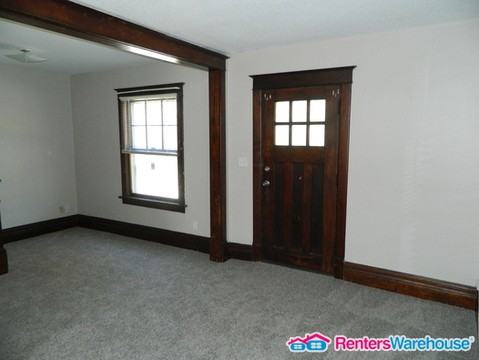 1213 Cleveland Ave - Photo 3 of 13