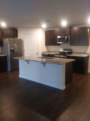 44 Hawkhorn Court - Photo 3 of 13