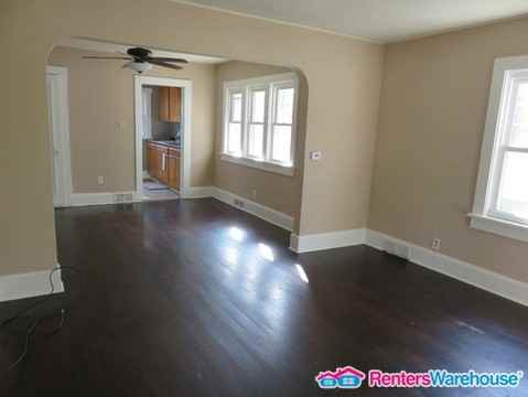 1429 Richmond Ave - Photo 3 of 17