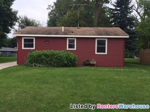 1208 4th St - Photo 3 of 11