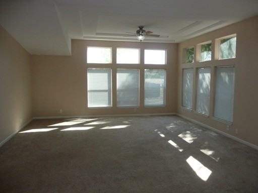 14011 Cessna St NE - Photo 3 of 16