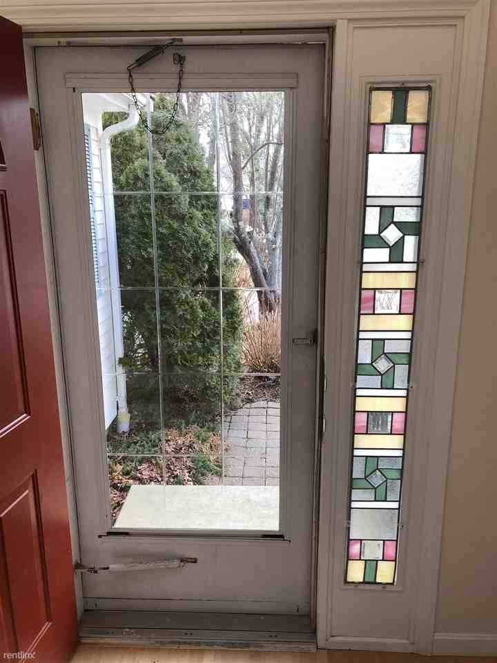 6 Pine Hill Blvd - Photo 3 of 11