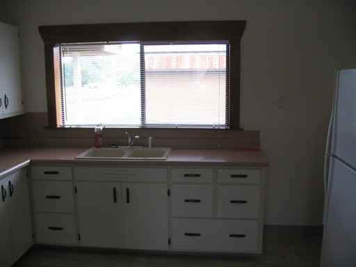 247 Lake Creek Rd - Photo 3 of 7