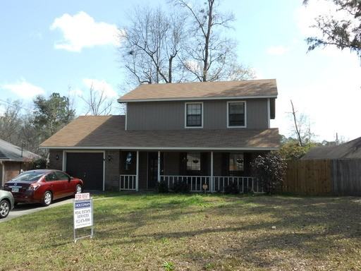 932 Primrose Ln - Photo 2 of 23