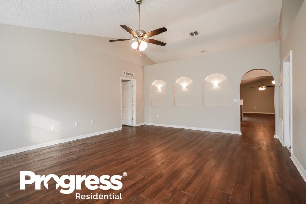 3424 Steelgate Ct - Photo 3 of 14