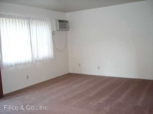 88 W. 9TH STREET - Photo 2 of 6