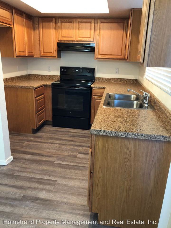 225 N. Pomeroy - Photo 3 of 9