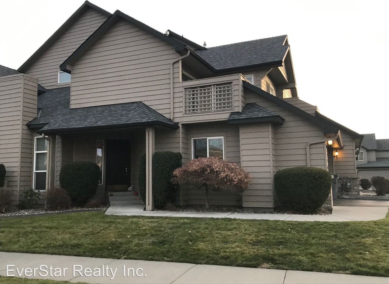 423 Columbia Point Dr