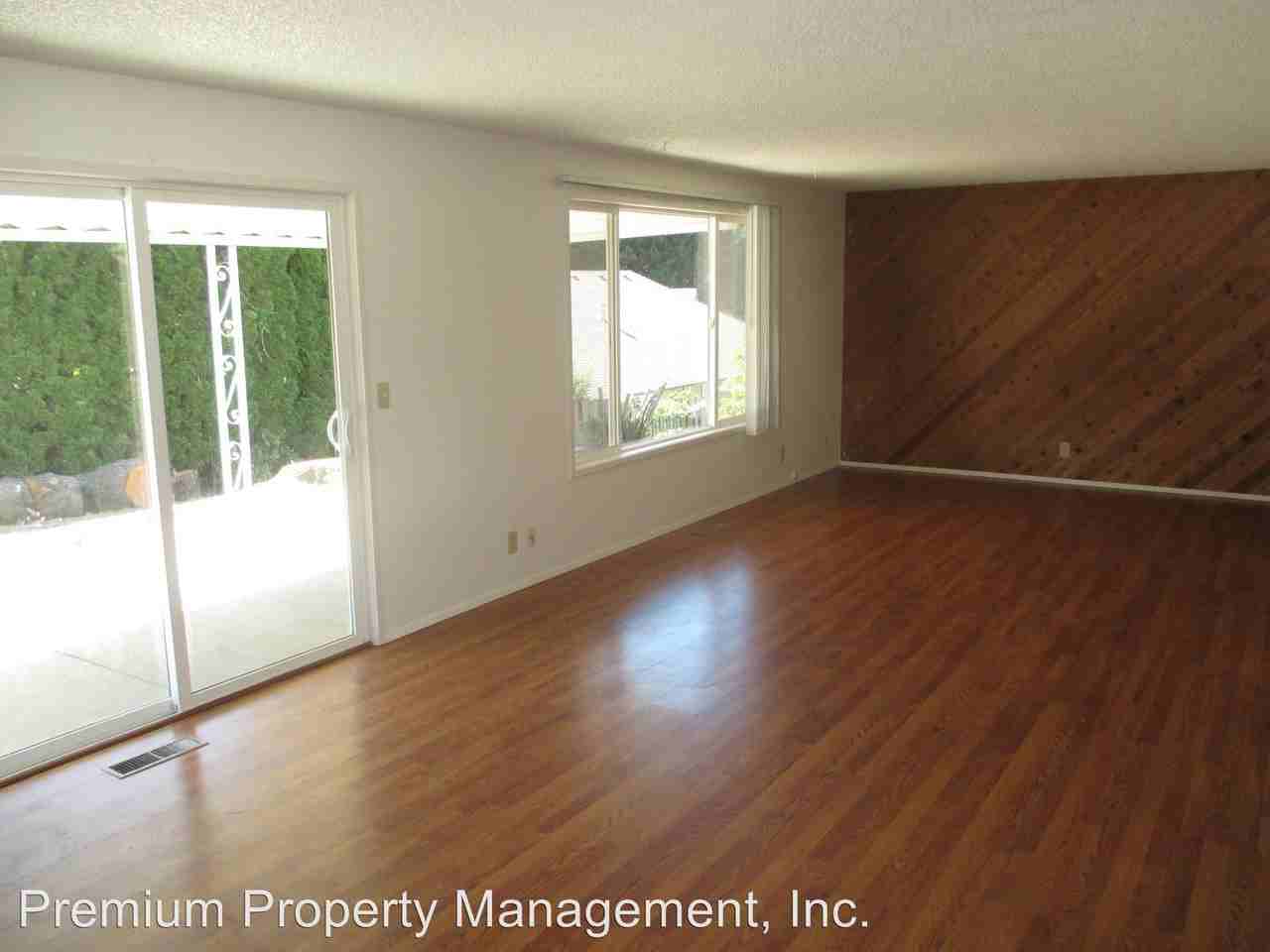 1809 Wallace Rd Nw - Photo 2 of 12