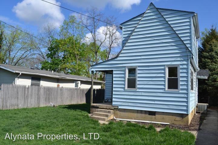 2813 Allegheny Ave - Photo 2 of 13