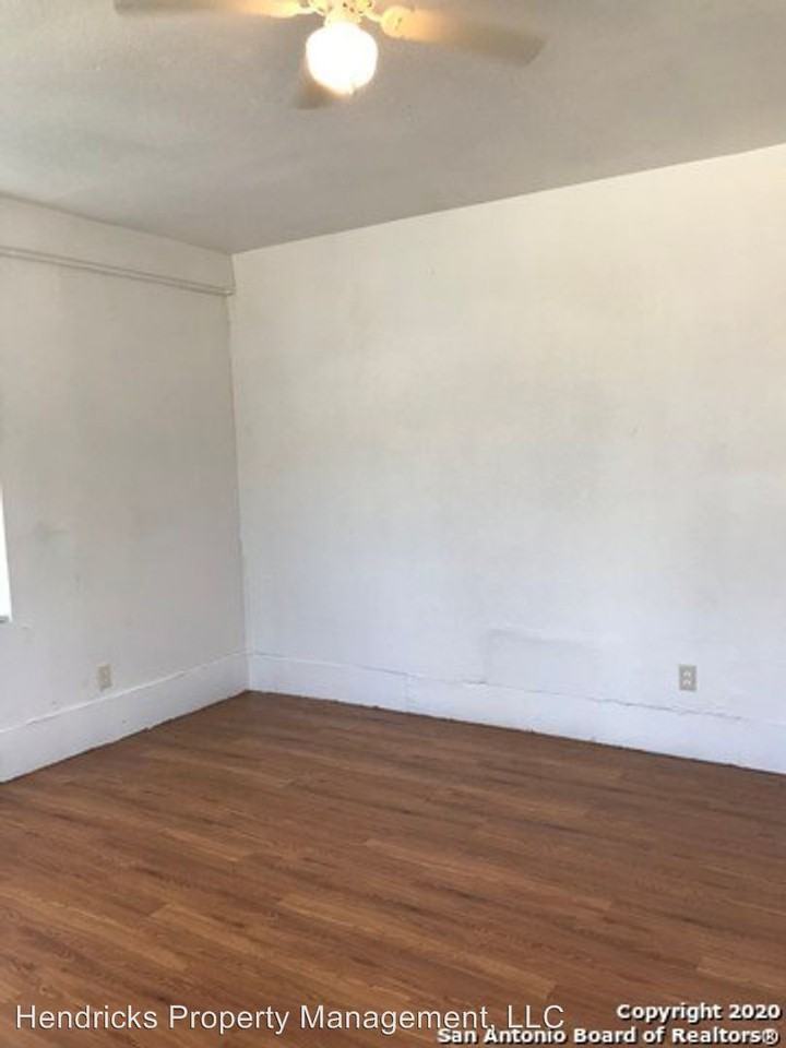 303 Florida 1-6 - Photo 3 of 10