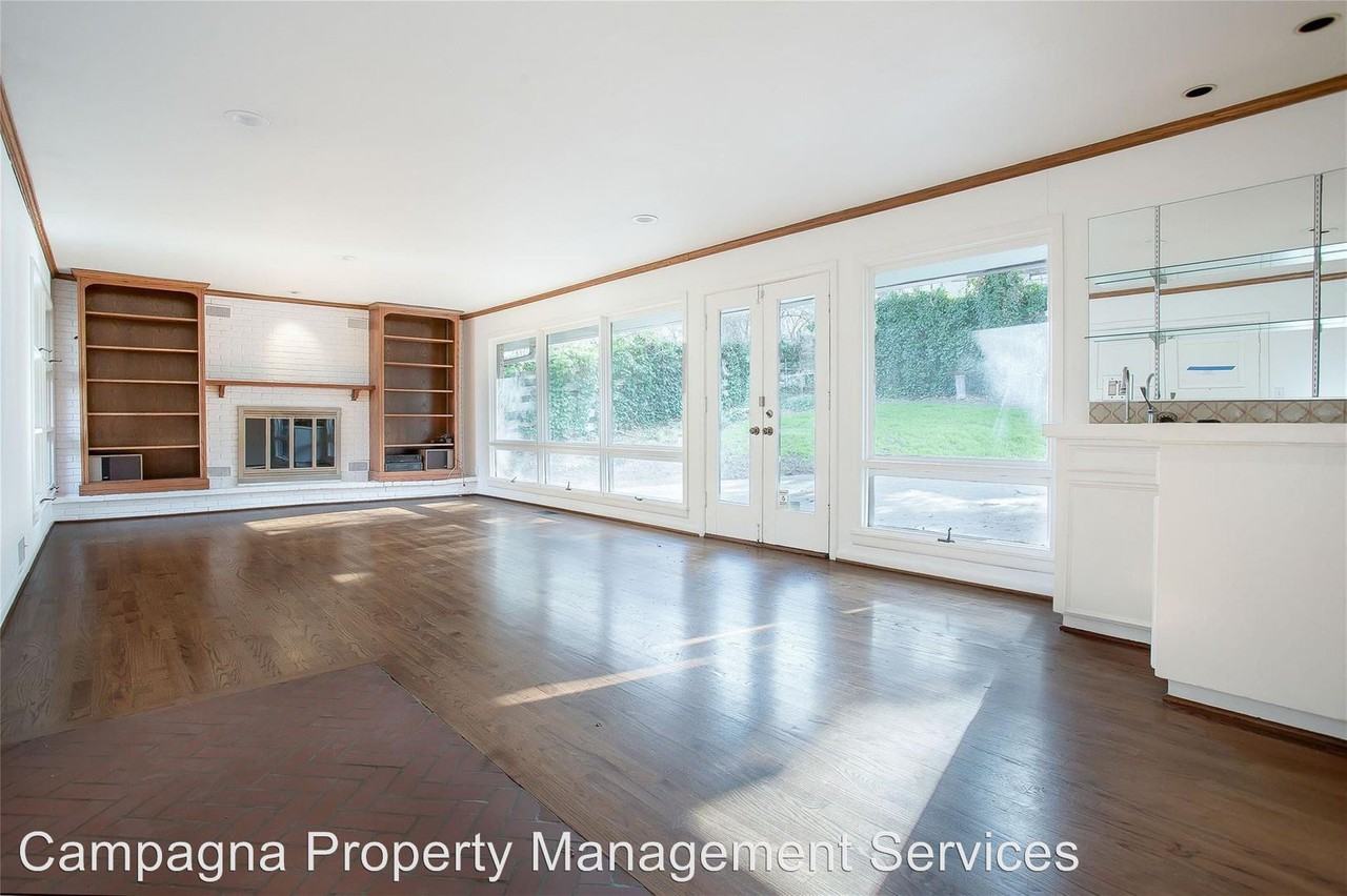 7108 Wildgrove Ave - Photo 2 of 4